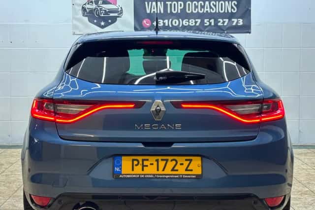 Renault Mégane (2017) thumbnail 4