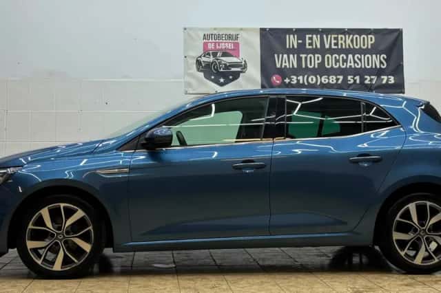 Renault Mégane (2017) thumbnail 6