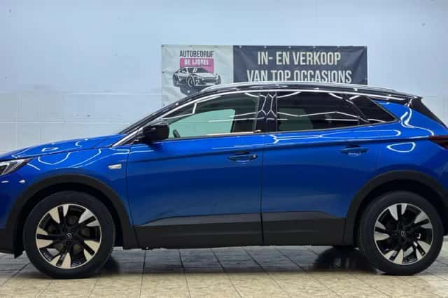 Opel Grandland (2020) thumbnail 3