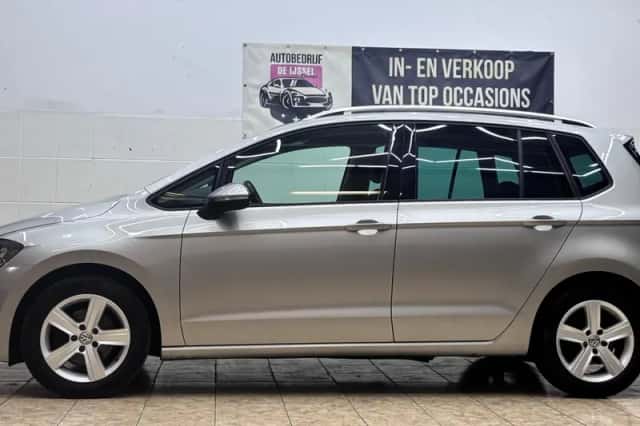 Volkswagen Golf Sportsvan (2014) thumbnail 4