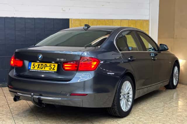 BMW 3-Serie (2014) thumbnail 3
