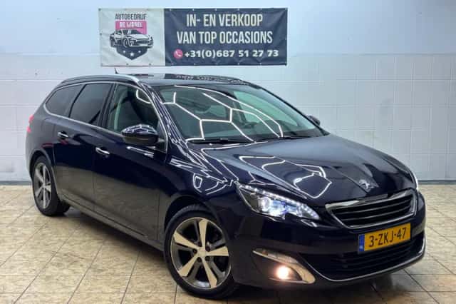 Peugeot 308 (2015) thumbnail 1