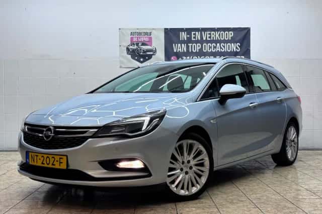Opel Astra (2017) thumbnail 1