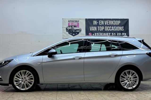 Opel Astra (2017) thumbnail 2