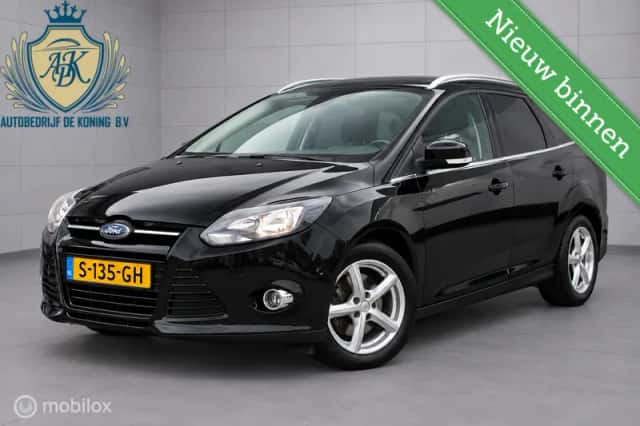 Ford Focus (2014) thumbnail 1