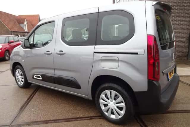 Citroën Berlingo (2021) thumbnail 4