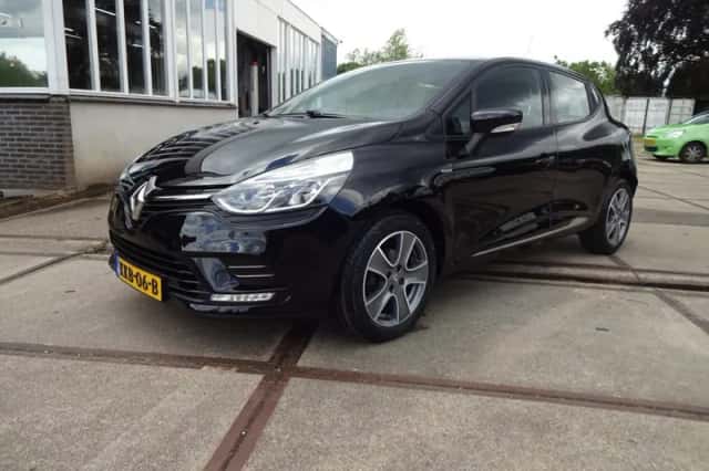 Renault Clio (2017) thumbnail 1