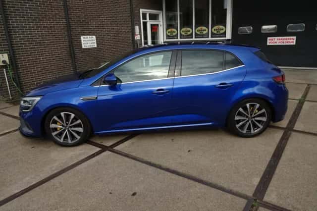Renault Mégane (2021) thumbnail 3