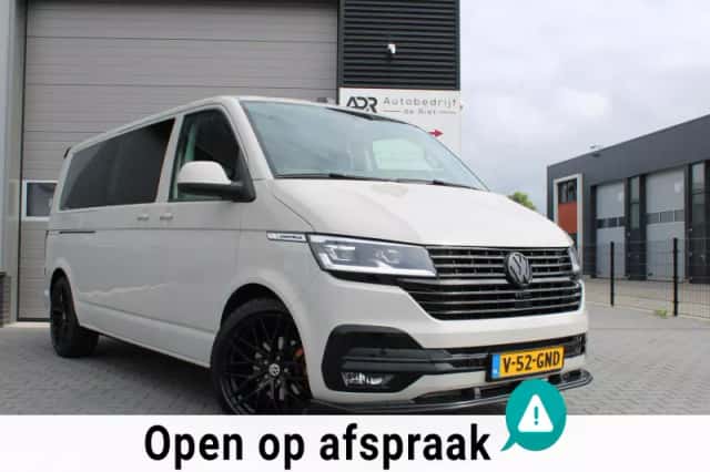 Volkswagen Transporter (2023) thumbnail 3