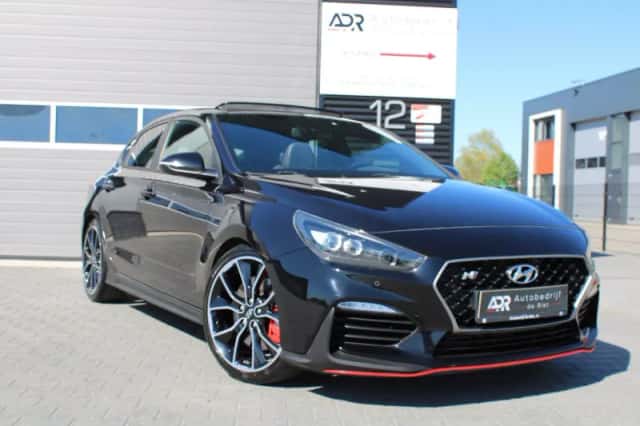 Hyundai i30 (2019) thumbnail 3