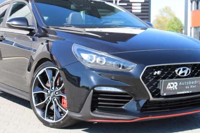 Hyundai i30 (2019) thumbnail 4