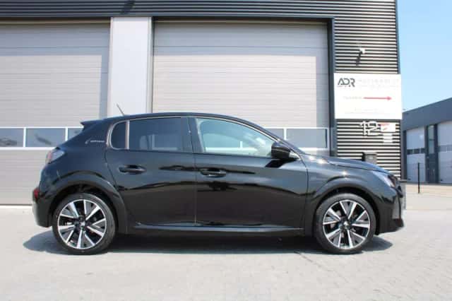 Peugeot 208 (2020) thumbnail 6