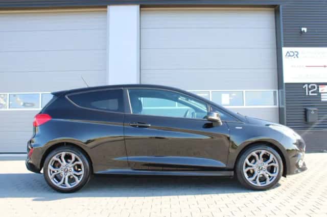 Ford Fiesta (2019) thumbnail 5