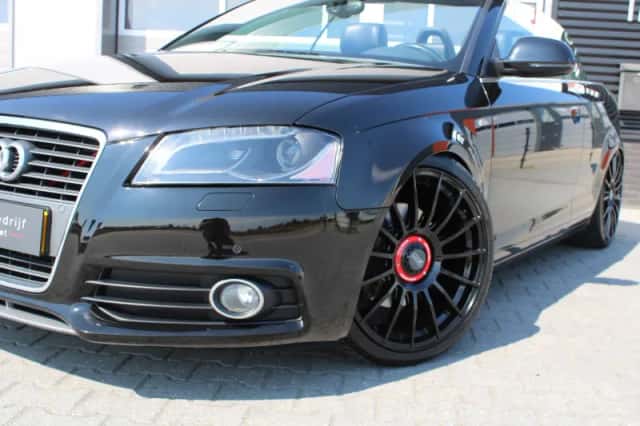 Audi A3 (2009) thumbnail 2