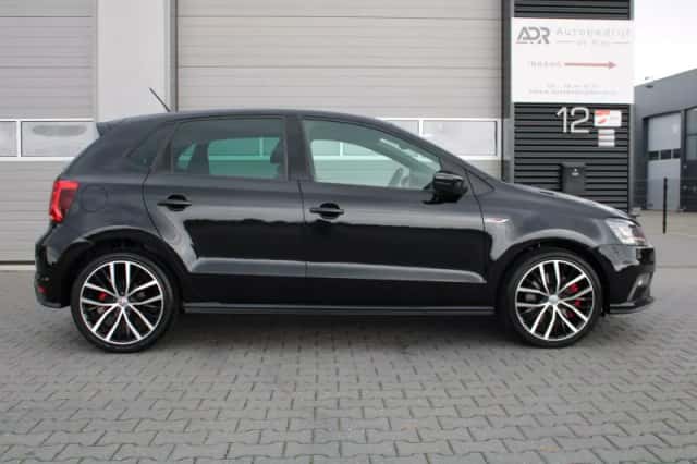 Volkswagen Polo (2016) thumbnail 5