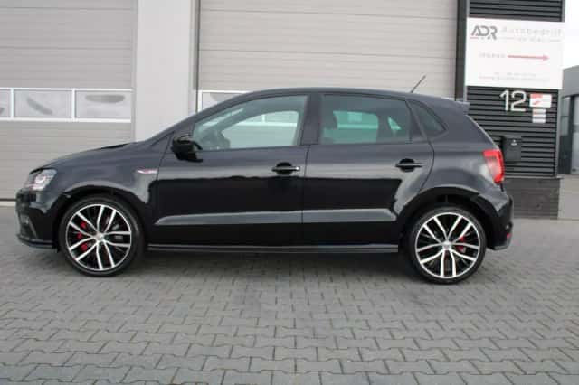 Volkswagen Polo (2016) thumbnail 6