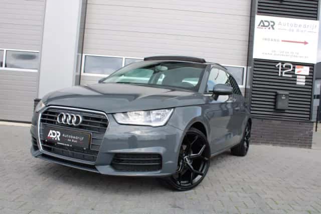 Audi A1 (2017) thumbnail 1