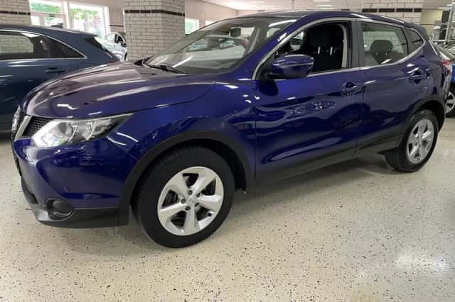 Nissan Qashqai (2015) thumbnail 1