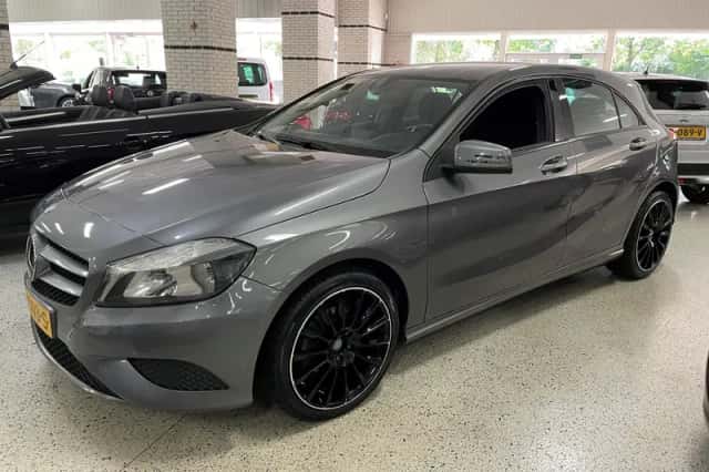 Mercedes-Benz A-Klasse (2013) thumbnail 1