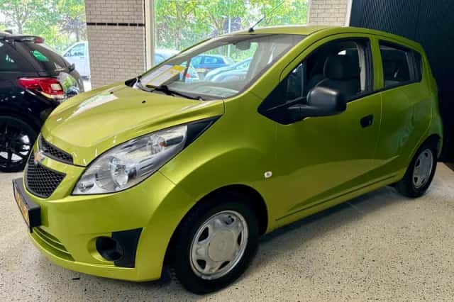Chevrolet Spark (2012) thumbnail 1