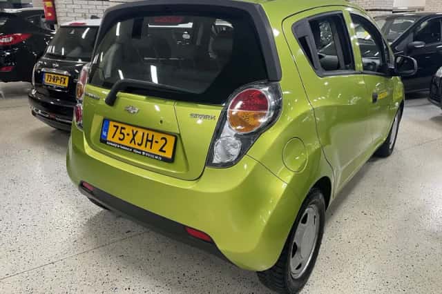 Chevrolet Spark (2012) thumbnail 2