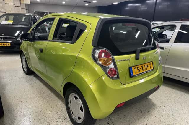Chevrolet Spark (2012) thumbnail 6
