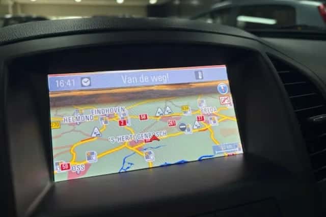 Opel Insignia (2013) thumbnail 2