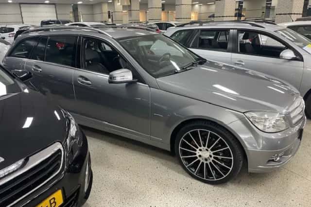 Mercedes-Benz C-Klasse (2011) thumbnail 4