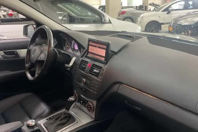 Mercedes-Benz C-Klasse (2011) thumbnail 6