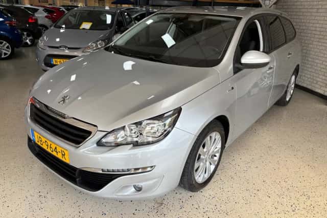 Peugeot 308 (2016) thumbnail 5