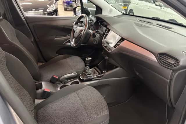 Opel Crossland (2021) thumbnail 2