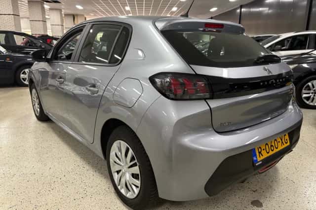 Peugeot 208 (2022) thumbnail 5