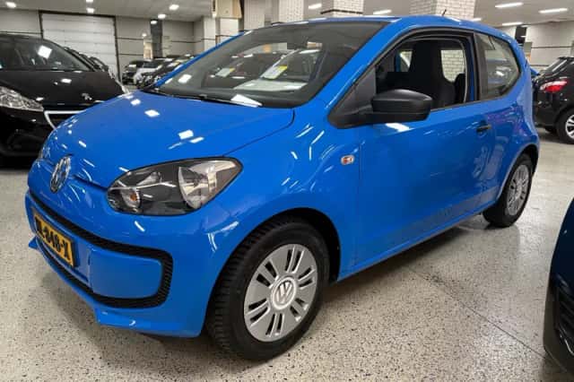 Volkswagen Up! (2015) thumbnail 1