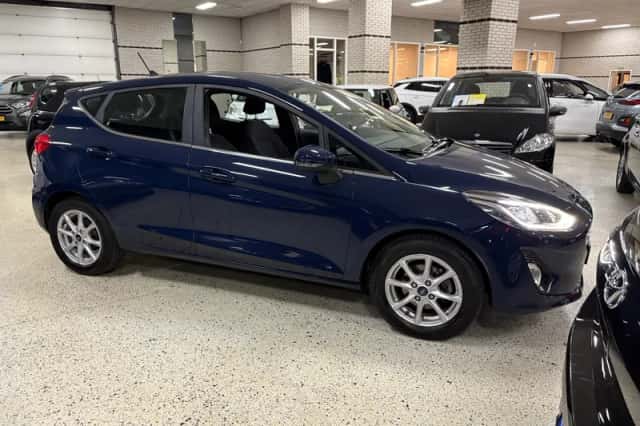 Ford Fiesta (2021) thumbnail 2