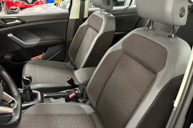 Volkswagen T-Cross (2021) thumbnail 5