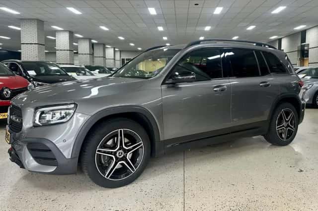 Mercedes-Benz GLB-Klasse (2020) thumbnail 1