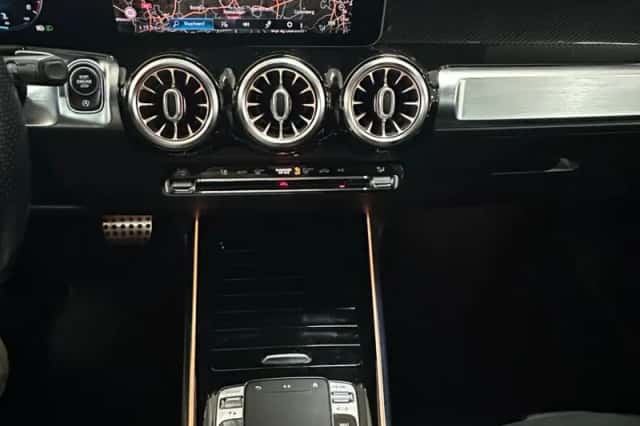 Mercedes-Benz GLB-Klasse (2020) thumbnail 5