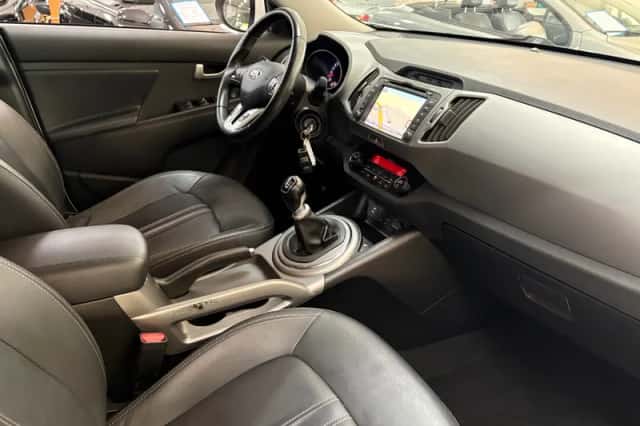 Kia Sportage (2015) thumbnail 6