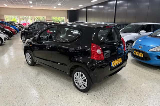 Suzuki Alto (2009) thumbnail 4