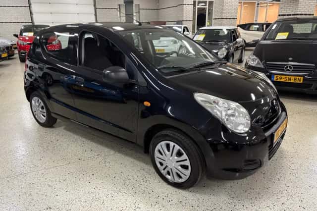 Suzuki Alto (2009) thumbnail 5