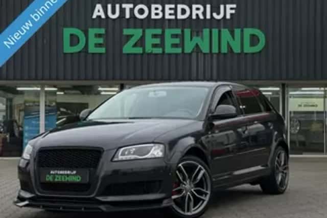 Audi A3 (2009) thumbnail 1