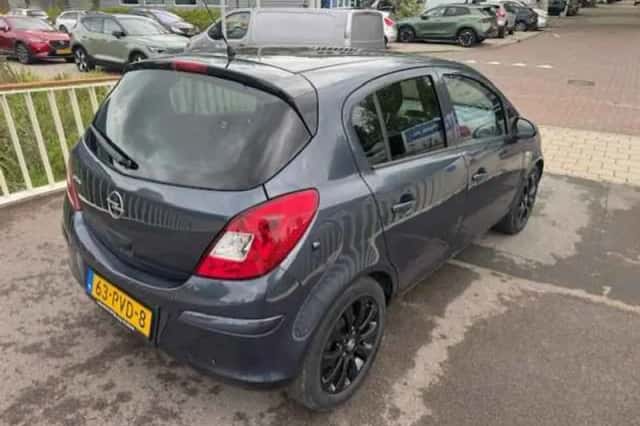 Opel Corsa (2011) thumbnail 5
