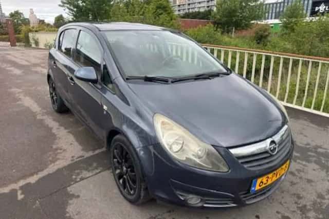 Opel Corsa (2011) thumbnail 6