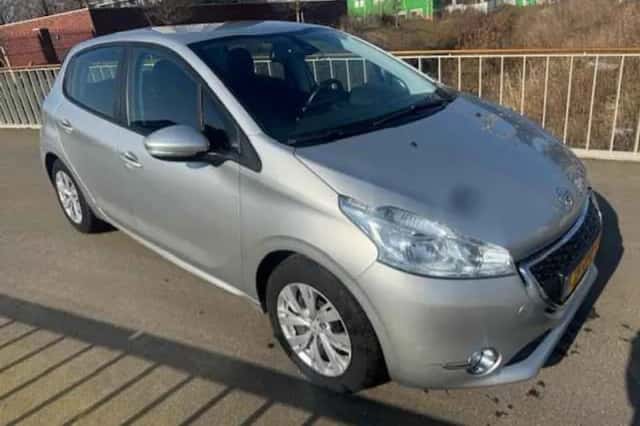 Peugeot 208 (2013) thumbnail 6