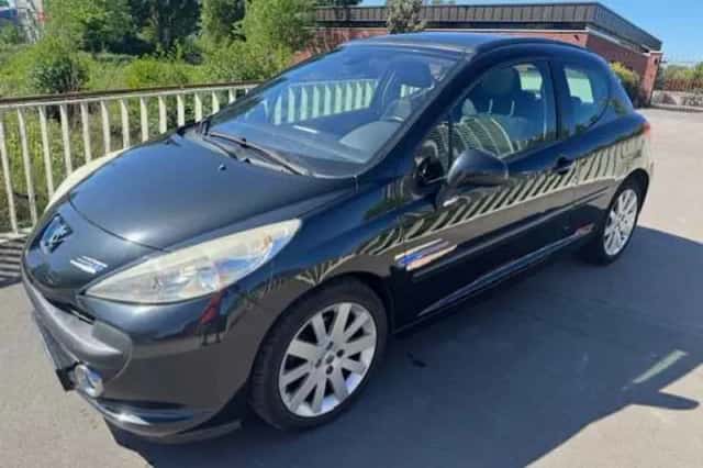 Peugeot 207 (2008) thumbnail 1
