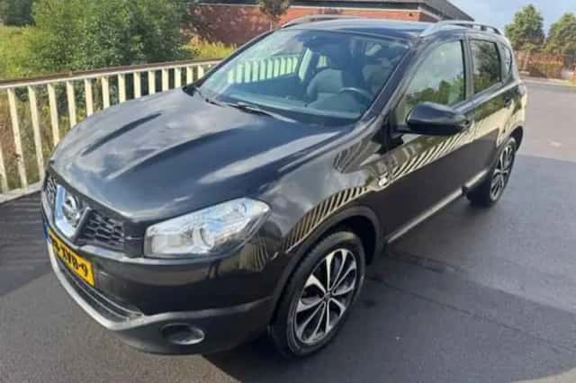 Nissan Qashqai (2012) thumbnail 1