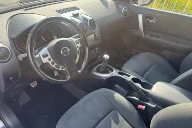 Nissan Qashqai (2012) thumbnail 2