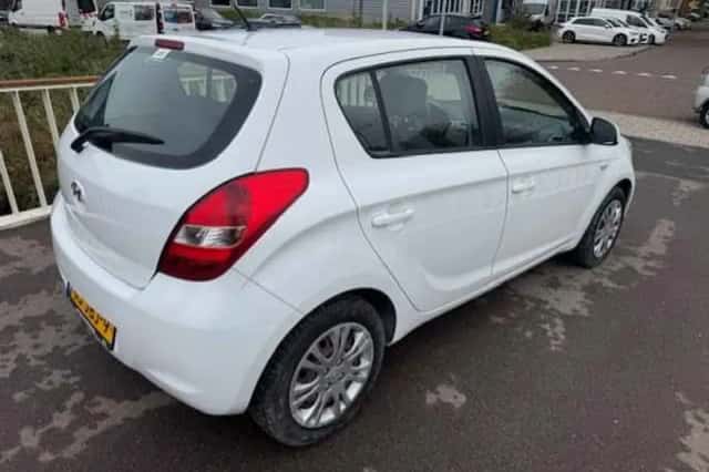 Hyundai i20 (2009) thumbnail 5