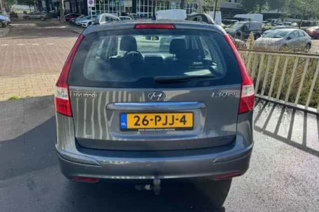 Hyundai i30 (2011) thumbnail 4