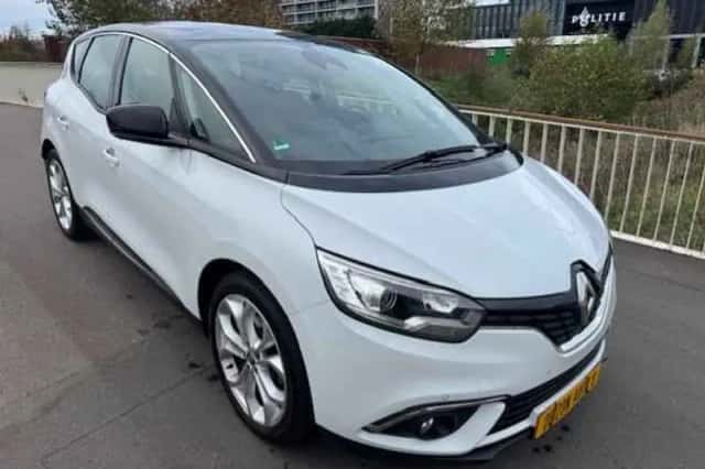 Renault Scénic (2017) thumbnail 6